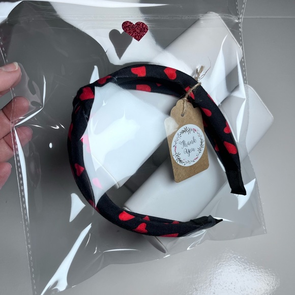 ❤️ HEART HEADBAND | Adult Size | New in Packaging! | Knotted Top! - Picture 7 of 8